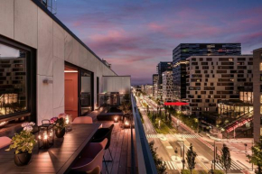 Luxury 3BR apartment at CENTRAL OSLO barcode